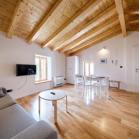 Apartments Villa Glorija Komiža Екстериор снимка