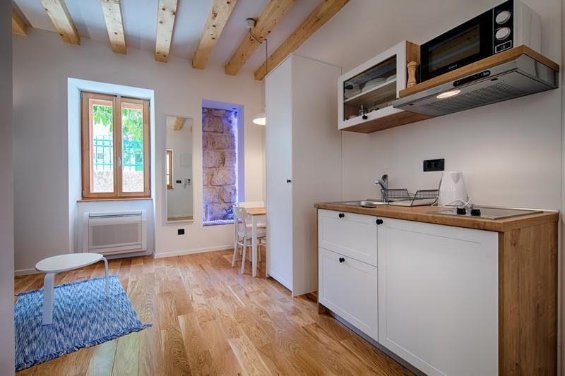 Apartments Villa Glorija Komiža Екстериор снимка