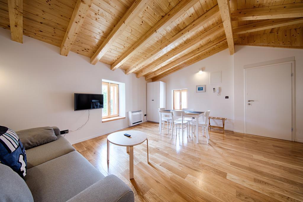 Apartments Villa Glorija Komiža Екстериор снимка